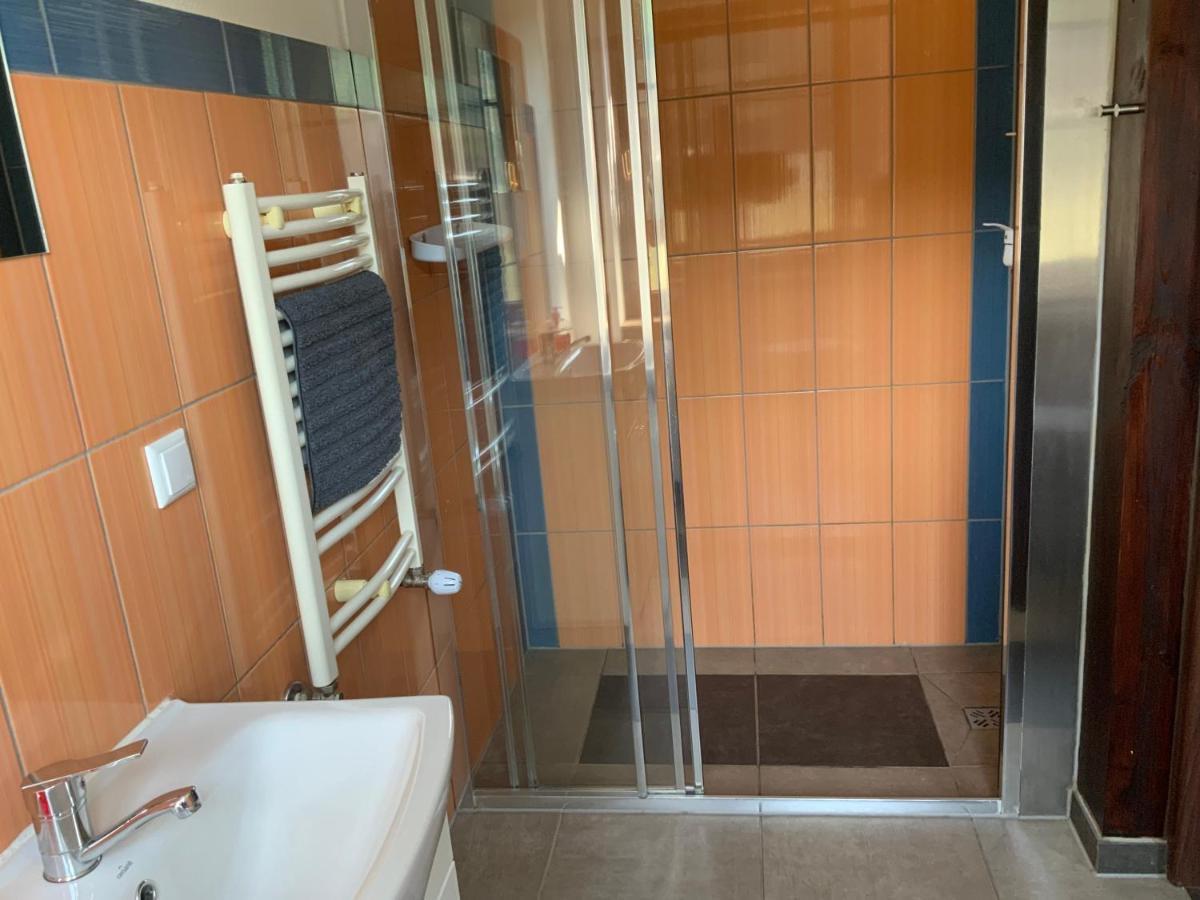 Apartamenty, Domki, Wedkowanie بارلينك المظهر الخارجي الصورة
