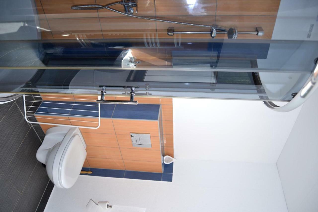 Apartamenty, Domki, Wedkowanie بارلينك المظهر الخارجي الصورة