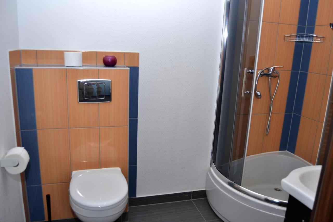 Apartamenty, Domki, Wedkowanie بارلينك المظهر الخارجي الصورة